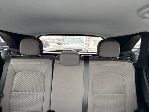 Used 2022 Ford Escape SE image 27