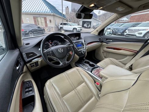 Used 2017 Acura MDX SH-AWD image 16