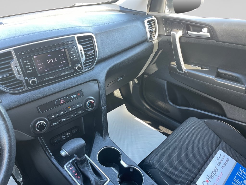 Used 2018 Kia Sportage LX AWD/4WD image 30