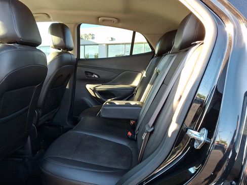 Certified 2019 Buick Encore Sport Touring AWD/4WD image 10