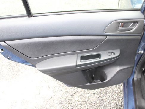 Used 2013 Subaru Impreza 2.0i image 20