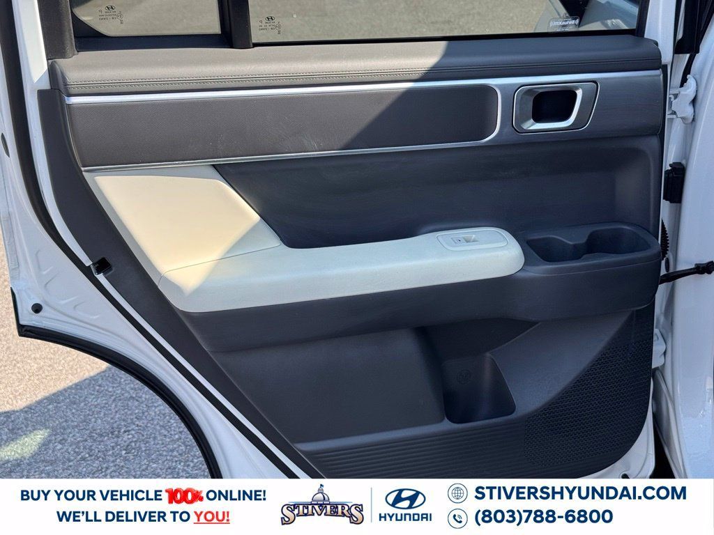Used 2024 Hyundai Santa Fe SE FWD image 20