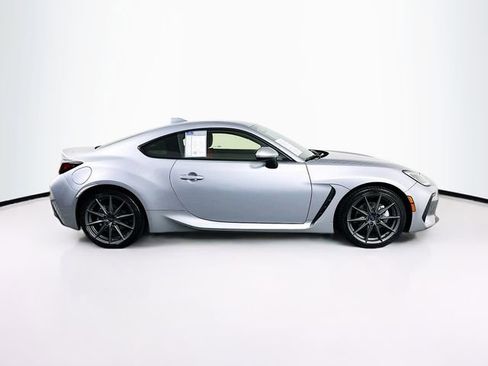 Used 2025 Subaru BRZ Limited image 9