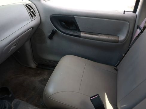 Used 2002 MAZDA B-Series Pickup 2WD Regular Cab B2300 image 19