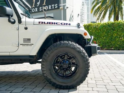 Used 2016 Jeep Wrangler Unlimited Rubicon AWD/4WD image 34