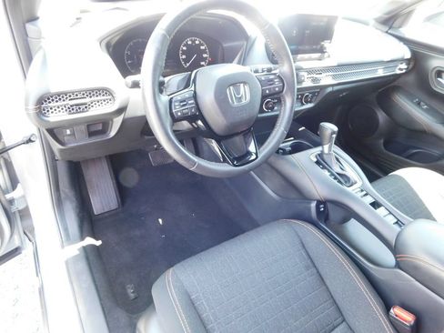 Used 2024 Honda HR-V Sport image 13