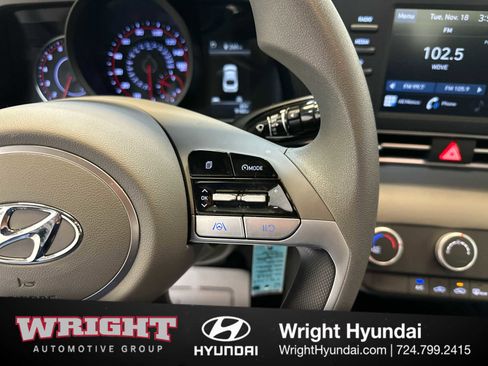 Certified 2023 Hyundai Elantra SE w/ Cargo Package image 21