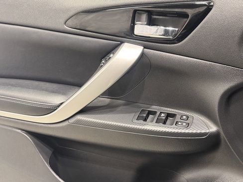 Used 2024 Mitsubishi Eclipse Cross AWD image 17