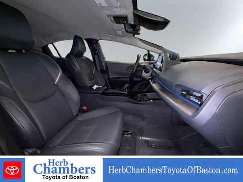 Used 2025 Toyota Prius XLE AWD/4WD image 20