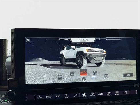Used 2025 GMC Hummer EV 2X image 37