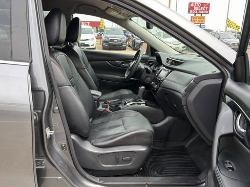 Used 2019 Nissan Rogue SL AWD/4WD image 25