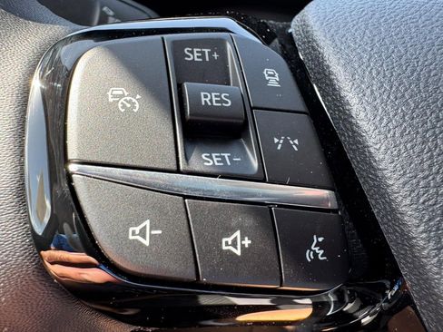 New 2025 Ford Escape Base w/ Class II Trailer Tow Package image 12