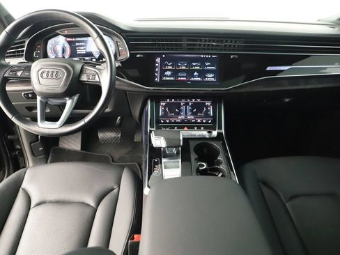 Used 2023 Audi Q7 3.0T Prestige w/ Prestige Package AWD/4WD image 18