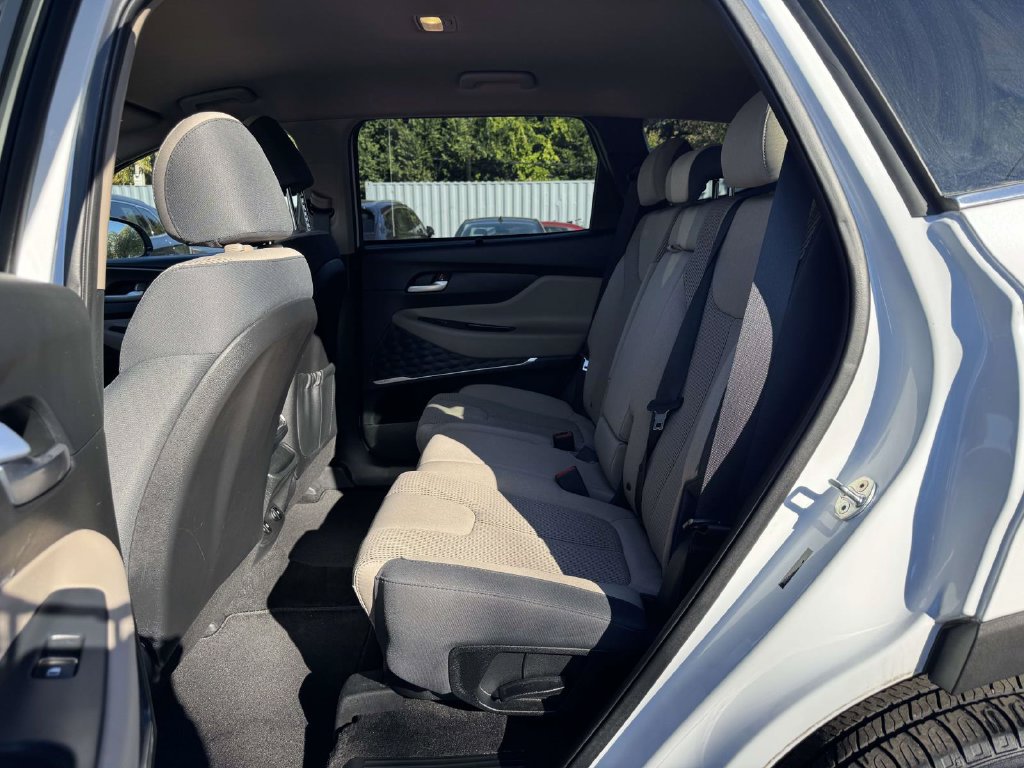 Used 2020 Hyundai Santa Fe SEL w/ Convenience Package AWD/4WD image 11