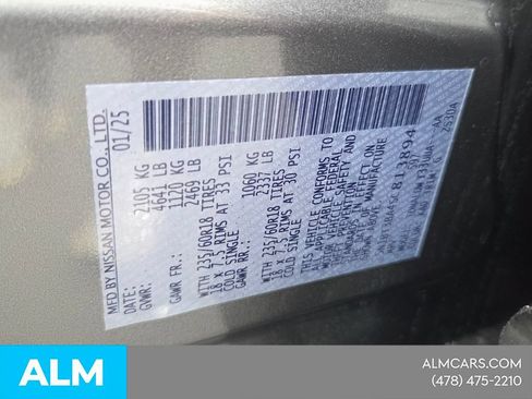Used 2025 Nissan Rogue SV FWD image 6