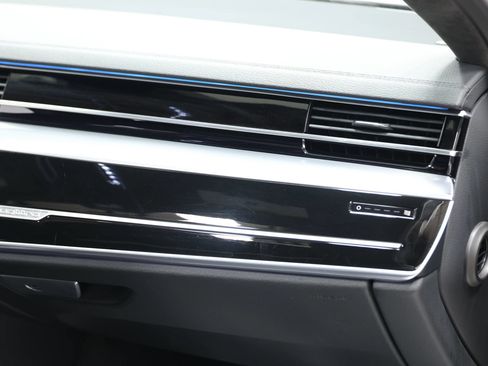 Used 2020 Audi S8 L w/ S8 Executive Package AWD/4WD image 79