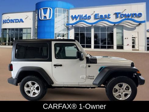 Used 2020 Jeep Wrangler Sport image 11
