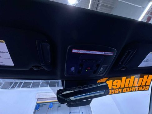 Used 2025 Toyota Camry XSE image 31