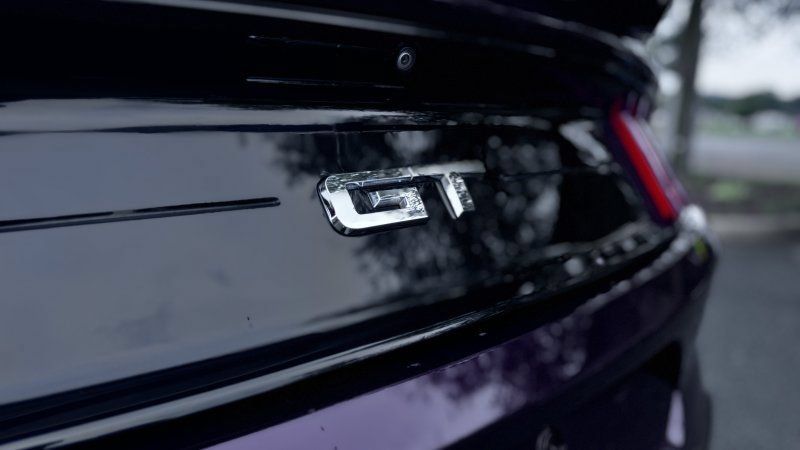 Used 2018 Ford Mustang GT Premium w/ GT Performance Package RWD image 29
