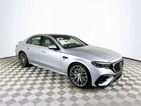 New 2026 Mercedes-Benz E 53 AMG e 4MATIC Sedan image 1