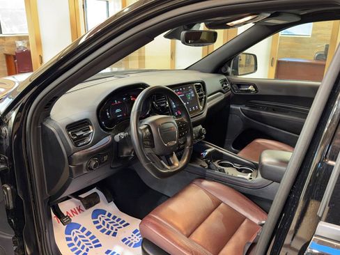 Used 2025 Dodge Durango R/T w/ Blacktop Package image 4