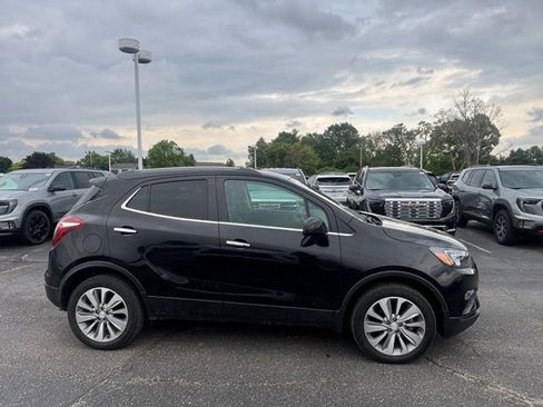 Used 2020 Buick Encore Preferred AWD/4WD image 4