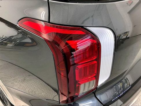 Used 2023 Hyundai Palisade Calligraphy w/ Cargo Package image 32