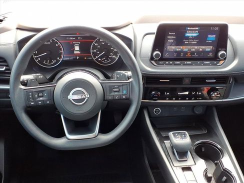 Certified 2023 Nissan Rogue SV image 12