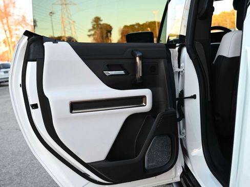 Used 2023 GMC Hummer EV Edition 1 AWD/4WD image 29