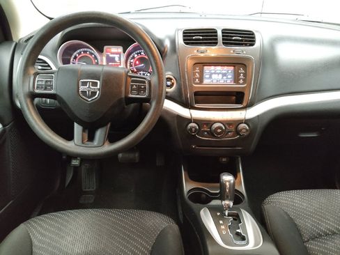 Used 2015 Dodge Journey SXT w/ Flexible Seating Group image 22