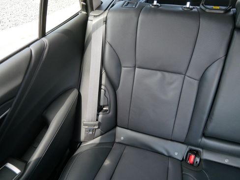 Certified 2025 Subaru Outback Limited AWD/4WD image 12