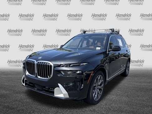 Used 2024 BMW X7 xDrive40i w/ Premium Package AWD/4WD image 6