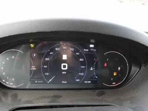 New 2024 RAM ProMaster 1500 w/ Quick Order Package 22G SLT image 12