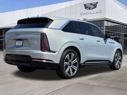 New 2025 Cadillac Escalade IQ Luxury 2 image 7