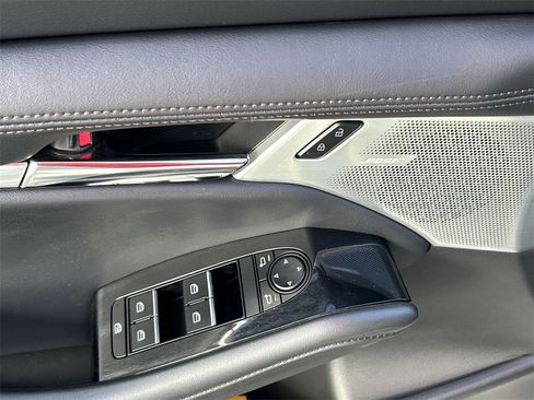 Used 2023 MAZDA MAZDA3 AWD 2.5 Turbo Hatchback image 16