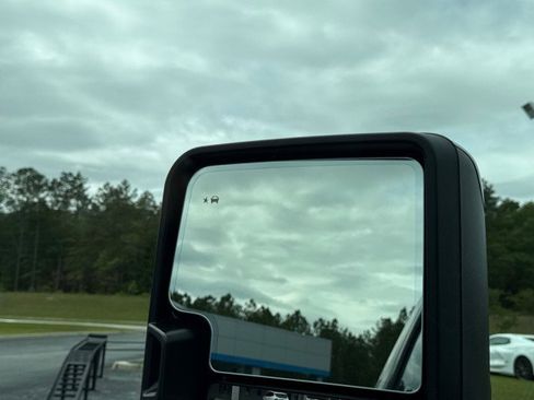 New 2026 GMC Sierra 2500 AT4 image 33