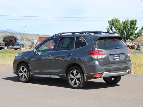 Used 2021 Subaru Forester Touring w/ Popular Package #2 AWD/4WD image 4