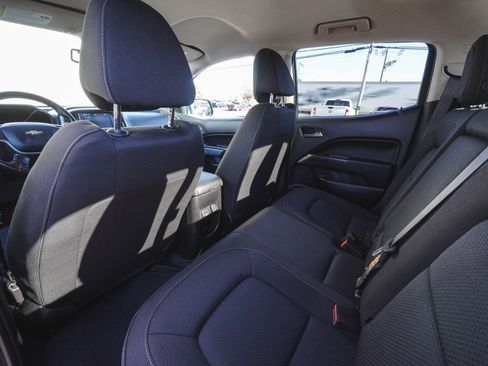 Used 2022 Chevrolet Colorado LT w/ LT Convenience Package image 30