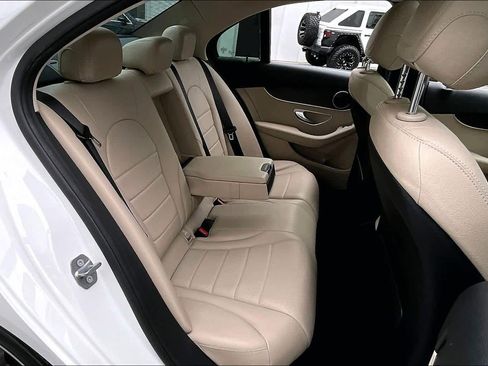Used 2019 Mercedes-Benz C 300 Sedan image 20
