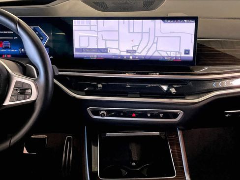 Used 2025 BMW X5 xDrive40i image 7