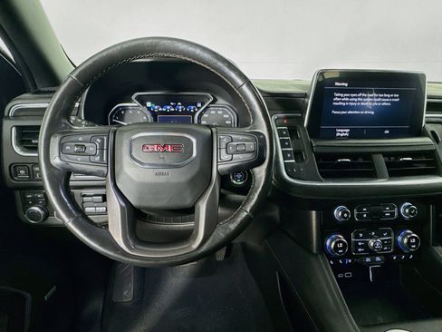 Used 2021 GMC Yukon AT4 w/ Rear Media and Nav Package AWD/4WD image 10