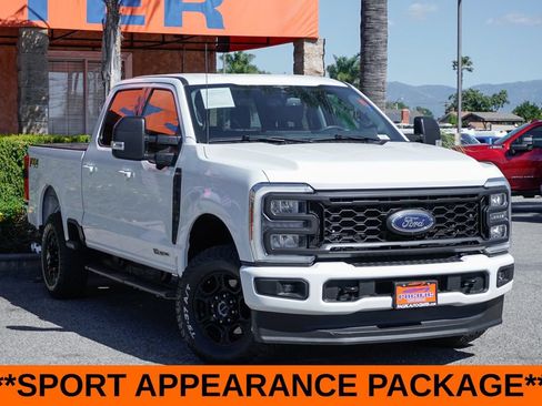 Used 2023 Ford F250 XLT w/ XLT Premium Package AWD/4WD image 2