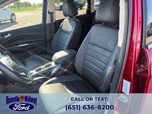 Used 2016 Ford Escape Titanium w/ Equipment Group 301A AWD/4WD image 23