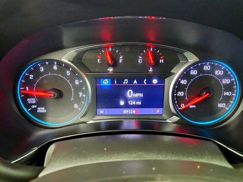 Used 2023 Chevrolet Equinox RS w/ RS Leather Package FWD image 14