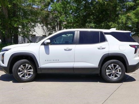 Certified 2025 Chevrolet Equinox LT FWD image 27