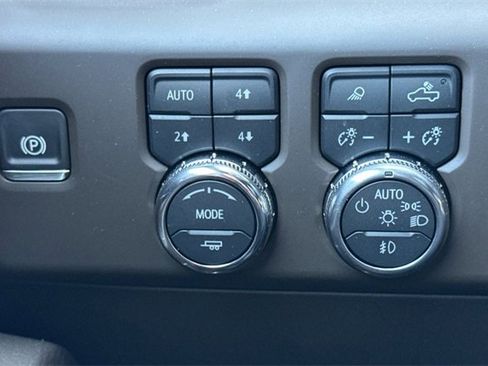 New 2025 GMC Sierra 1500 Denali image 31