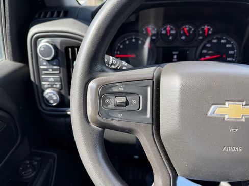Used 2020 Chevrolet Silverado 2500 W/T AWD/4WD image 10