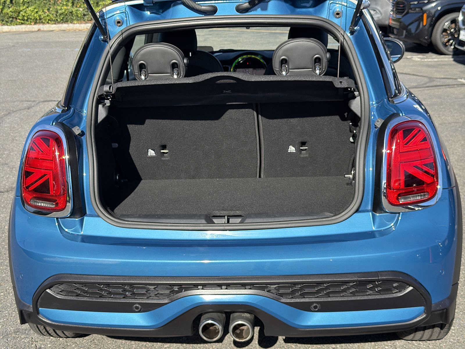 Used 2024 MINI Cooper S FWD image 27