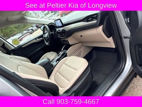 Used 2022 Ford Escape SEL FWD image 10