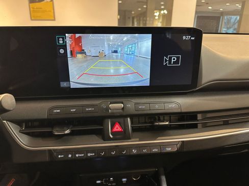 Used 2025 Kia K4 LXS image 17